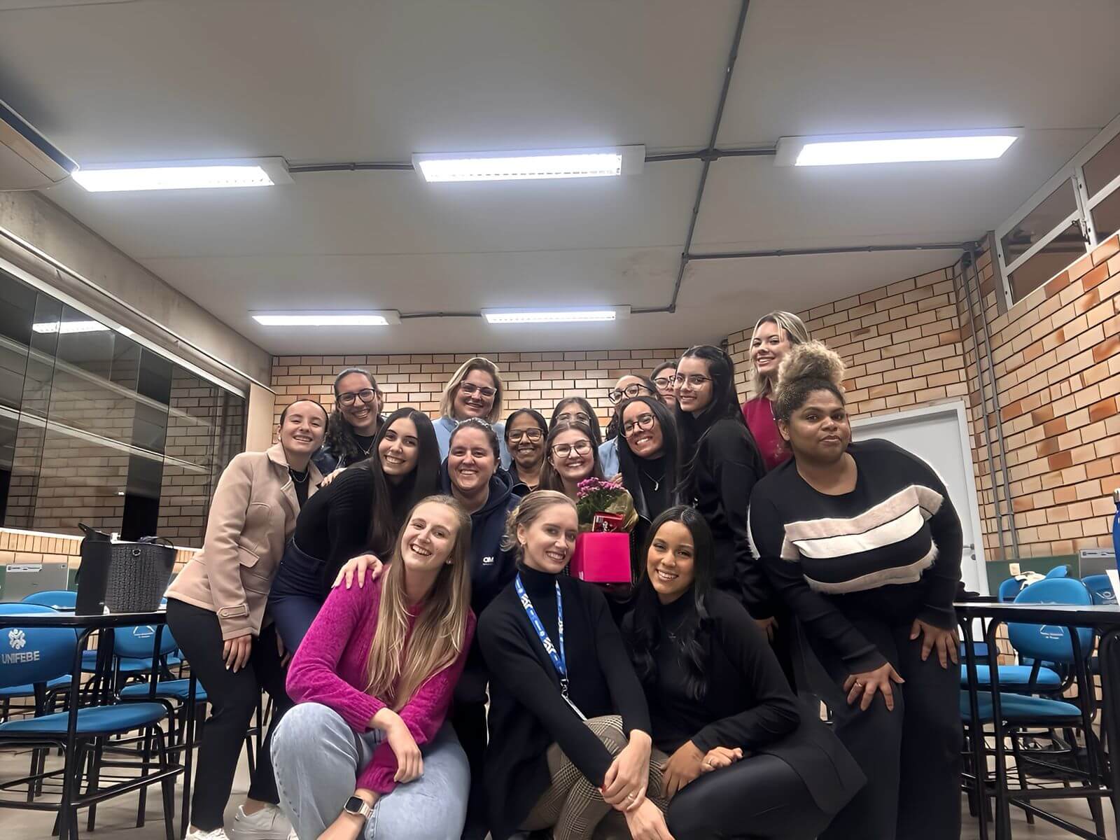 Estratégias criativas para um ambiente de aprendizagem estimulante é tema de oficina com estudantes de Pedagogia da UNIFEBE