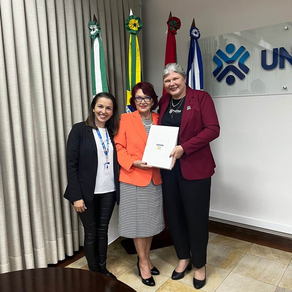 Reitora da UNIFEBE e historiadora Sueli Petry falam sobre a imigração dos povos de língua alemã em Santa Catarina no XII Seminário Temático da UNIFEBE