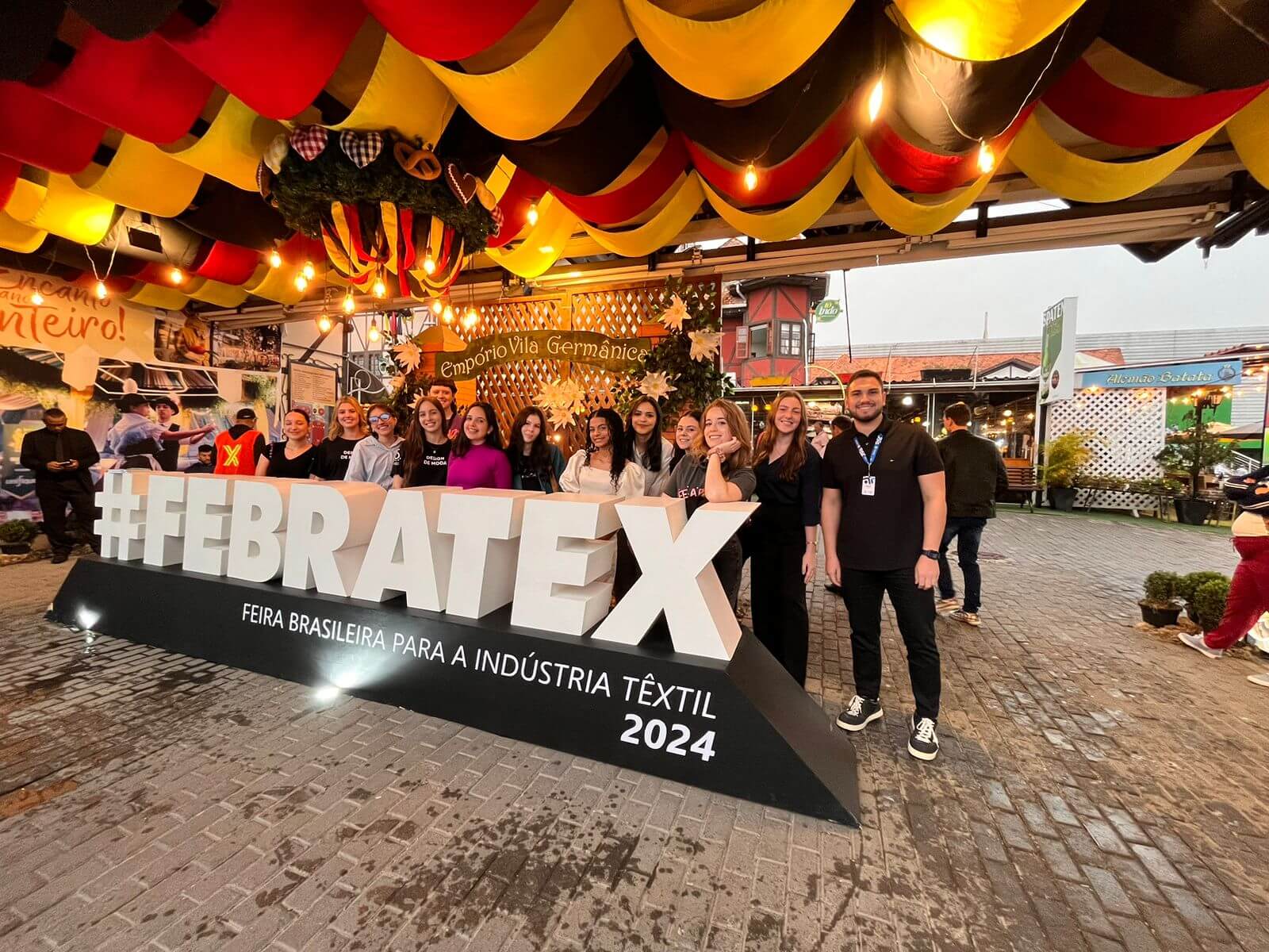 Design de Moda UNIFEBE realiza visita técnica à Feira Brasileira para Indústria Têxtil e de Confecção