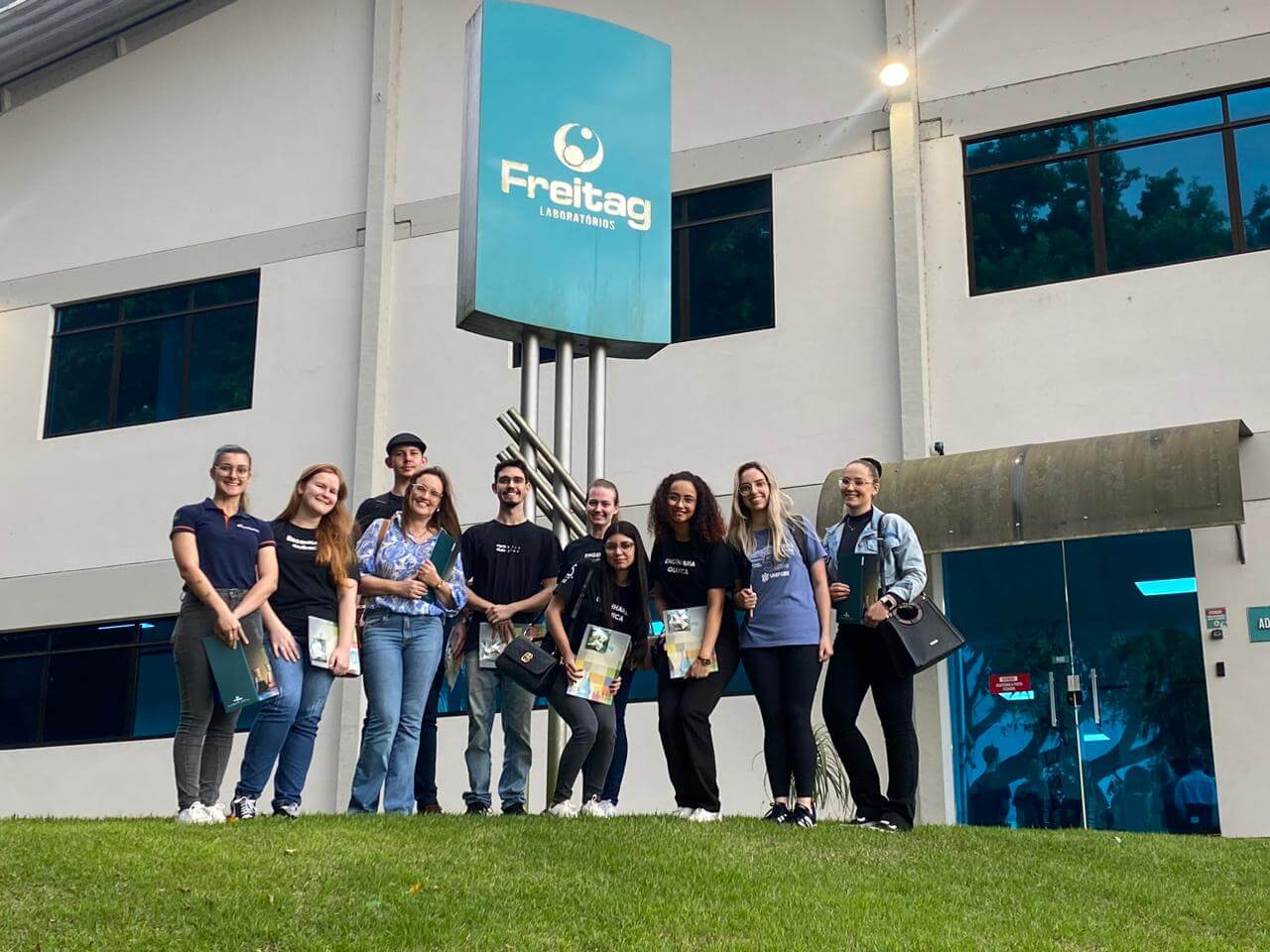 Visitas técnicas aproximam acadêmicos de Engenharia Química da prática da indústria