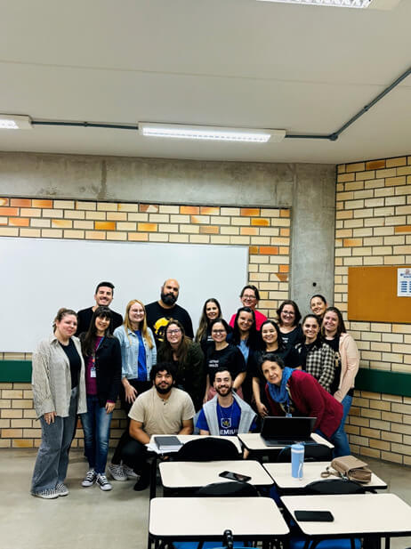 Uso de metodologia STEAM no ensino da língua inglesa é tema de projeto na UNIFEBE