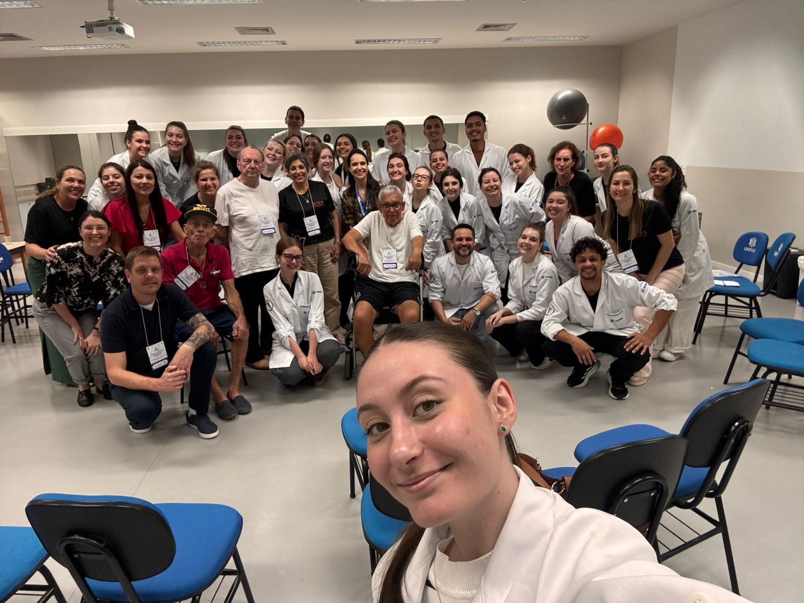 Membros da Associação Viva Parkinson participam de Encontro promovido pelo curso de Fisioterapia da UNIFEBE