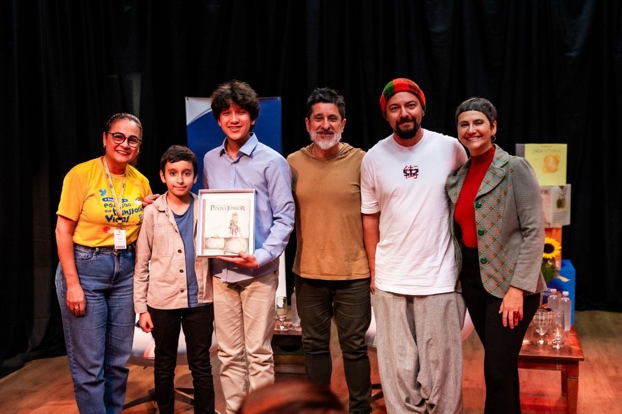 Estudante do Colégio UNIFEBE lança livro de aventura infantojuvenil