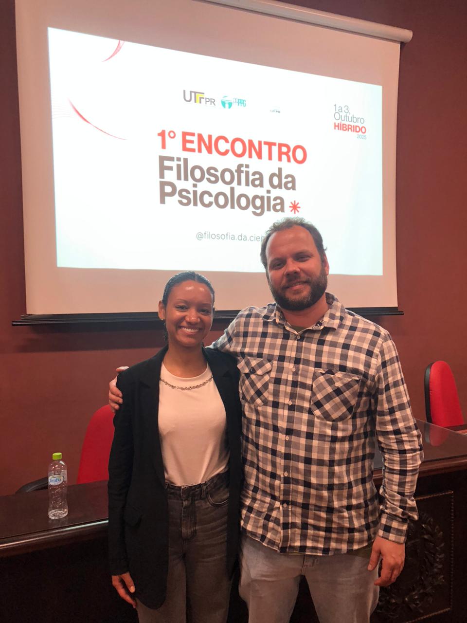 Artigo produzido por acadêmica do curso de Psicologia da UNIFEBE é apresentado no I Encontro de Filosofia da Psicologia, no Paraná